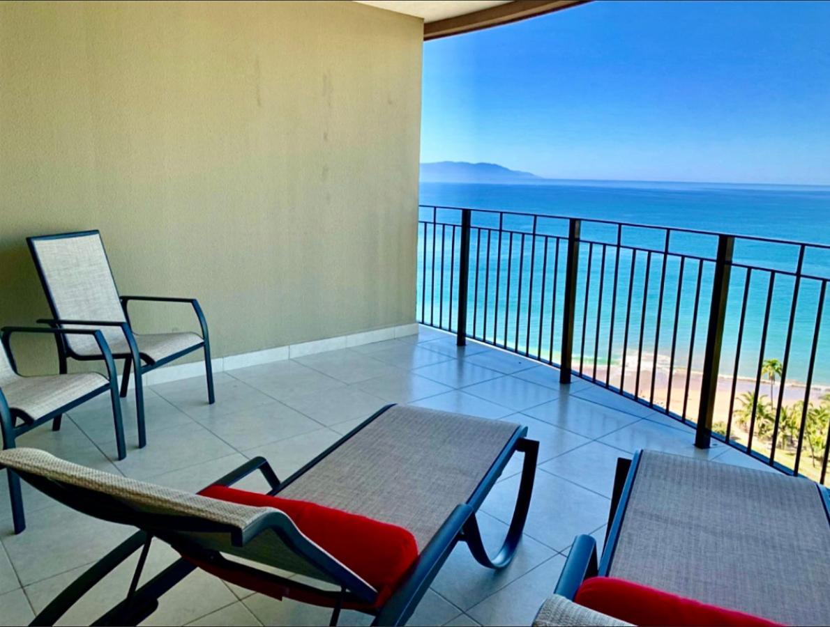 Apartamentos Grand Venetian Puerto Vallarta Bagian luar foto