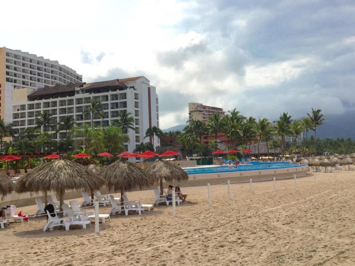Apartamentos Grand Venetian Puerto Vallarta Bagian luar foto