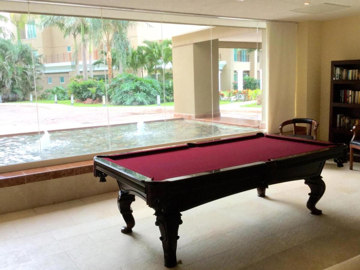 Apartamentos Grand Venetian Puerto Vallarta Bagian luar foto