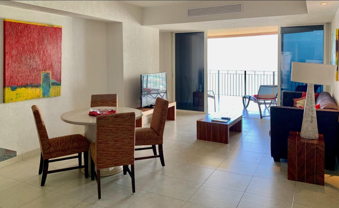 Apartamentos Grand Venetian Puerto Vallarta Bagian luar foto