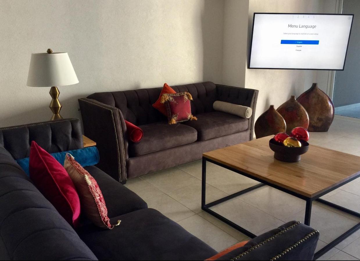 Apartamentos Grand Venetian Puerto Vallarta Bagian luar foto