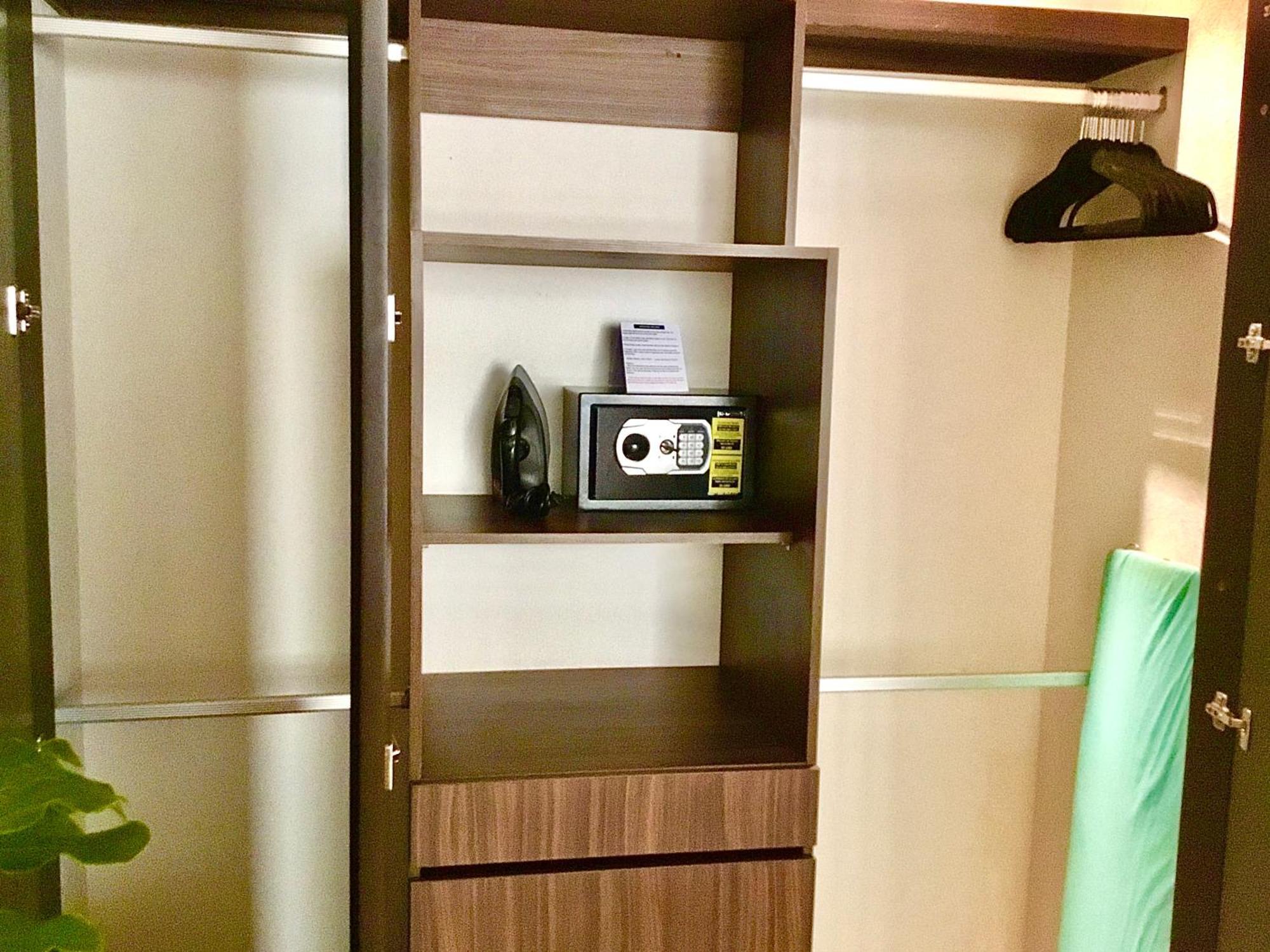 Apartamentos Grand Venetian Puerto Vallarta Ruang foto