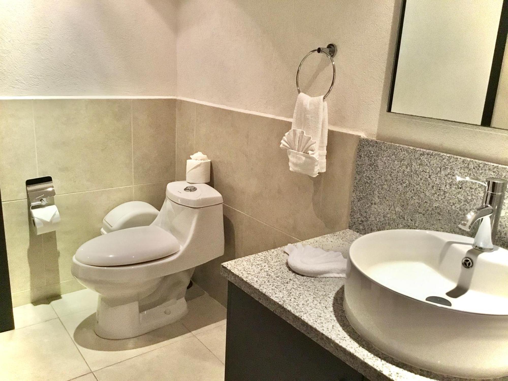 Apartamentos Grand Venetian Puerto Vallarta Ruang foto